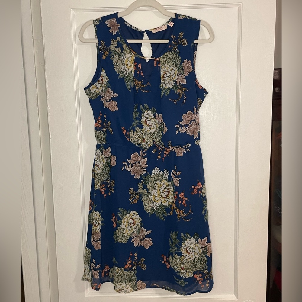 Navy Blue Floral Dreaa